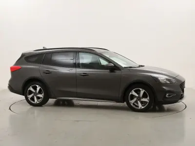 Usata Ford Focus Active 125 CV (91 kW) 2019 Grigiogrigio Station wagon