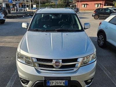 Käytetty Fiat Freemont 140 HP (102 kW) 2012 Harmaa Katumaasturi