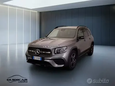 Usata Mercedes GLB200 Premium 150 CV (110 kW) 2023 Grigio SUV