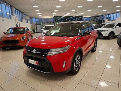 Usata Suzuki Vitara 110 CV (80 kW) 2025 Rosso SUV