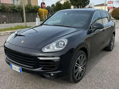 Usata Porsche Cayenne 250 CV (183 kW) 2015 Nero SUV
