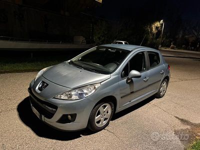 Usata Peugeot 207 68 CV (50 kW) 2010 Grigio Berlina