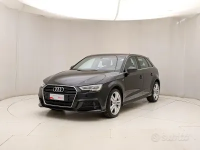 Usata Audi A3 Admired 116 CV (85 kW) 2019 Nero Berlina