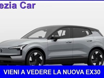 usata Volvo EX30 Single Motor Extended Range RWD Ultra nuova a Milano