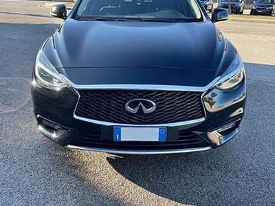 Usata Infiniti Q30 110 CV (80 kW) 2019 Nero Berlina