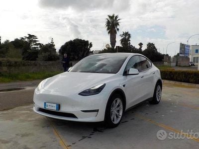 Bianco Usata 2022 Tesla Model Y Long Range AWD SUV | 34.990 € (Cara)