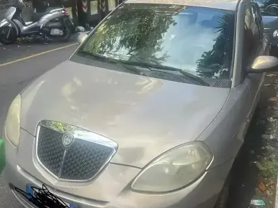 Usata Lancia Ypsilon 60 CV (44 kW) 2008 Utilitaria