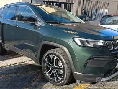 Usata Jeep Compass Limited 131 CV (96 kW) 2021 Verde SUV