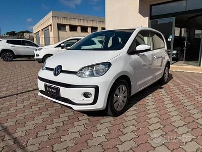Begagnad VW up! 59 HK (43 kW) 2018 Vit Halvkombi