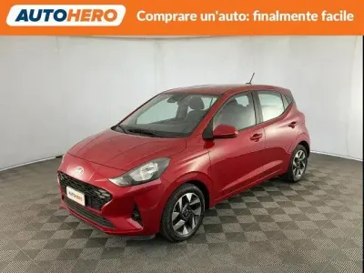 Usata Hyundai i10 66 CV (48 kW) 2023 Rosso Utilitaria