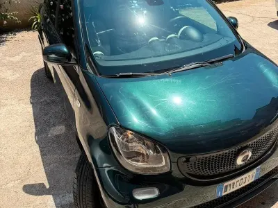 Usata Smart ForFour 71 CV (52 kW) 2015 Verde Utilitaria