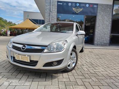 usata Opel Astra 1.7 CDTI 110CV 5 porte