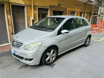 Usata Mercedes B180
