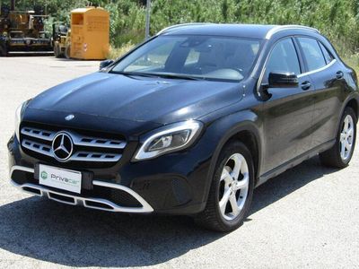 Mercedes GLA200