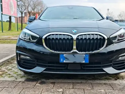 Usata BMW 118 Advantage 136 CV (100 kW) 2020 Nero Utilitaria