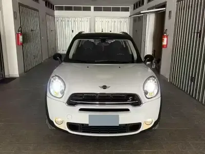 Usata Mini Countryman 143 CV (105 kW) 2014 Bianco SUV