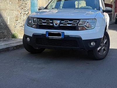 Usata Dacia Duster 110 CV (80 kW) 2016 Bianco SUV