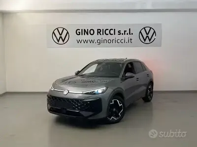 Nuova VW T-Roc R-line 150 CV (110 kW) 2026 Grigio SUV
