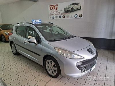 Usata Peugeot 207 109 CV (80 kW) 2008 Nero Station wagon