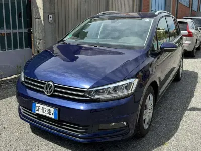 Usata VW Touran Business 150 CV (110 kW) 2020 Blu/azzurro Monovolume