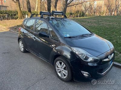 Usata Hyundai ix20 Comfort 90 CV (66 kW) 2013 Nero Utilitaria