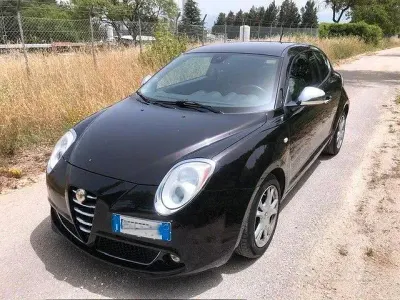 Usata Alfa Romeo MiTo 90 CV (66 kW) 2009 Nero Utilitaria