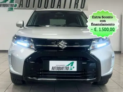 Nuova Suzuki Vitara Cool 110 CV (80 kW) 2025 Avorio africa / nero SUV