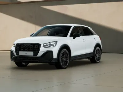 Nuova Audi Q2 S-Line 2026 Bianco ghiacciaio metallizzato SUV