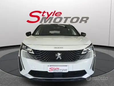 Usata Peugeot 3008 GT 181 CV (133 kW) 2022 Bianco SUV