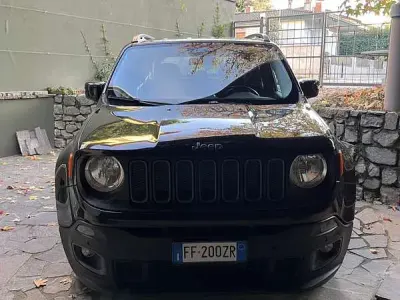 Gebraucht Jeep Renegade Night Eagle 120 PS (88 kW) 2016 Schwarz SUV