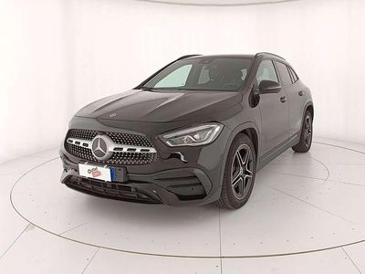 Usata Mercedes GLA200 Premium 150 CV (110 kW) 2023 Nero metallizzato SUV