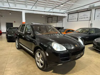 Usata Porsche Cayenne 250 CV (183 kW) 2005 Nero SUV