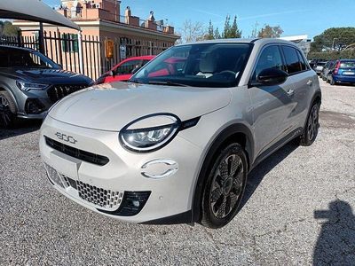 Usata Fiat 600 La Prima 101 CV (74 kW) 2025 Beige SUV