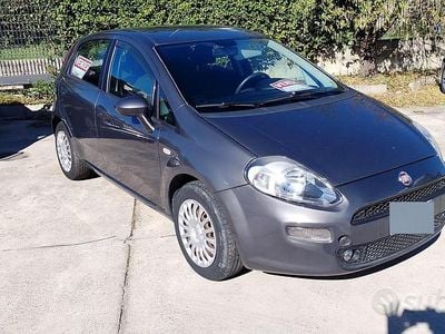 Brugt Fiat Punto Street 75 HK (55 kW) 2015 Grå Hatchback