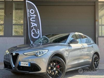 Usata Alfa Romeo Stelvio 280 CV (205 kW) 2017 Grigio SUV