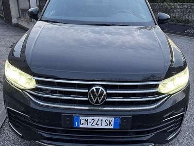 Usata VW Tiguan R-line 150 CV (110 kW) 2024 SUV