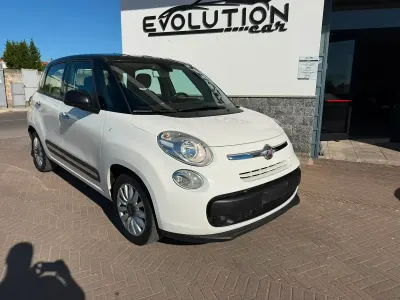 Usata Fiat 500L Lounge 85 CV (62 kW) 2014 Bianco Monovolume
