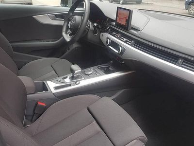 Usata Audi A4 S-Line 190 CV (139 kW) 2018 Blu/azzurro Station wagon
