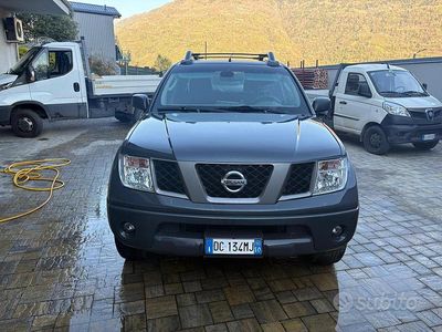 Usata Nissan Navara 171 CV (125 kW) 2006 Nero Pick-up