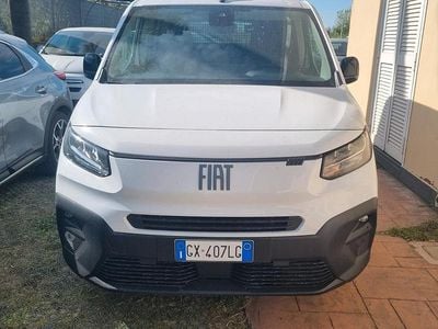 Occasion Fiat Doblò 102 ch (75 kW) 2025 Blanc Monospace