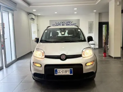 Usata Fiat Panda Sport 69 CV (50 kW) 2021 Grigio Utilitaria