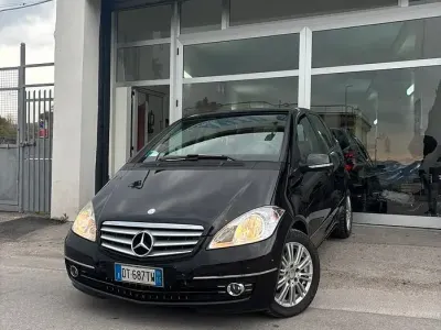 Usata Mercedes A180 Avantgarde 109 CV (80 kW) 2009 Nero Coupé
