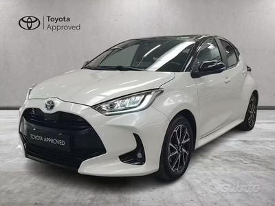 Usata Toyota Yaris Hybrid Style 92 CV (67 kW) 2023 Bianco Berlina