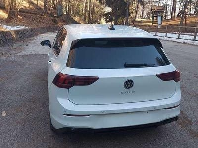 Usata VW Golf VIII R-line Plus 150 CV (110 kW) 2025 Bianco Berlina