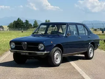 Usata Alfa Romeo Alfetta 109 CV (80 kW) 1970 Bluazzurro Berlina