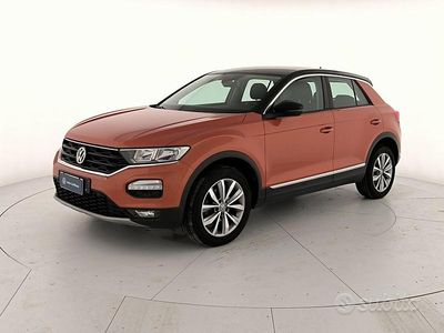 Energetic orange metallizzato nero Usata 2019 VW T-Roc Style SUV | 16.900 € (Buon prezzo)