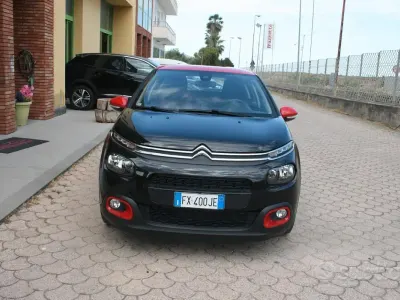 Usata Citroën C3 Shine 102 CV (75 kW) 2019 Nero Utilitaria