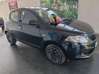Usata Lancia Ypsilon Silver 69 CV (50 kW) 2024 Utilitaria