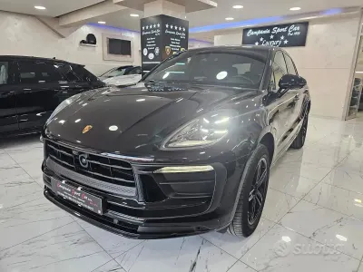 Usata Porsche Macan Turbo Chrono 265 CV (194 kW) 2022 Nero SUV
