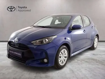 Gebraucht Toyota Yaris 72 PS (52 kW) 2022 Blau Kleinwagen